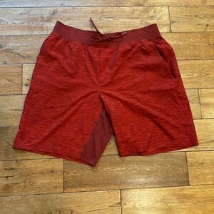 Lululemon Linerless 9” Short, Sz XL in Red, Like New, Great Condition